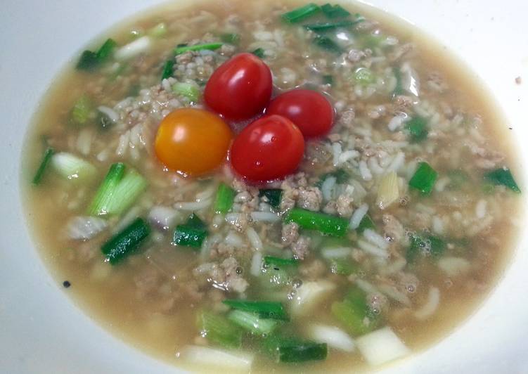 Simple Way to Prepare Fried Rice In Soup in 19 Minutes for Mom