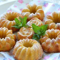 A picture of Moist Pineapple Cakes for Mature Palates.