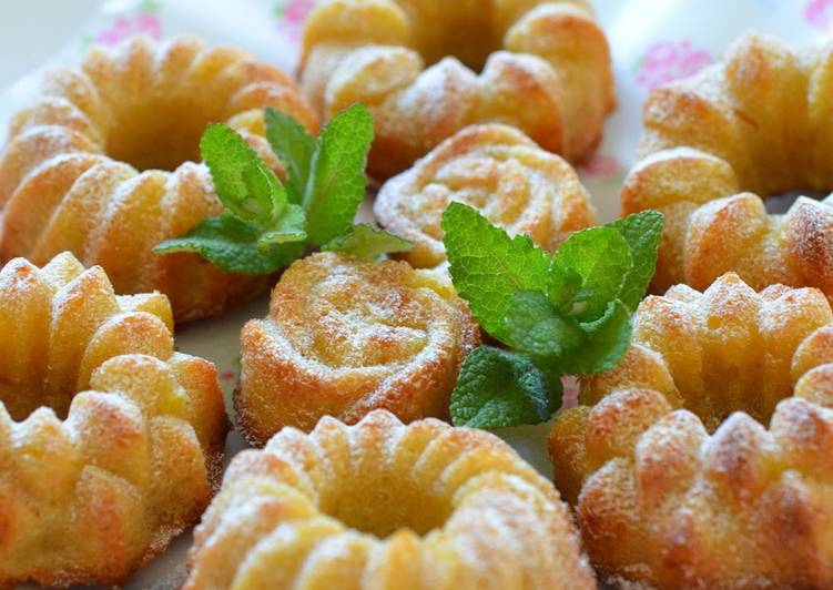 Simple Way to Make Perfect Moist Pineapple Cakes for Mature Palates