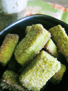 A picture of Japanese-Flavored Bread Crusts - Matcha Milk Rusk.