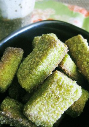 A picture of Japanese-Flavored Bread Crusts - Matcha Milk Rusk.