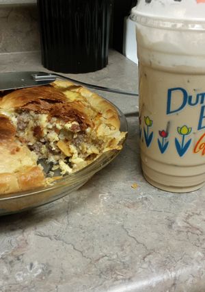 A picture of Breakfast pie.