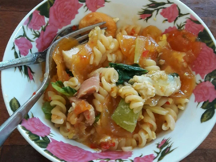Langkah Mudah untuk Membuat Resep Seblak Fusilli Simpel yang Bikin Ngiler Anti Ribet, Lezat Sekali