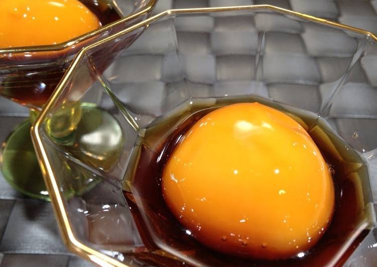 15-Minute Marinade for Frozen Egg Yolks