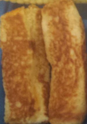 A picture of Grilled cheese rollers.