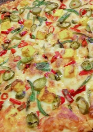 A picture of Veg Pizza.