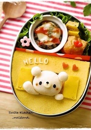 A picture of Window Omurice for a Character Bento.