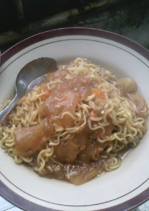 Foto resep Mie Seblak Pedas Praktis