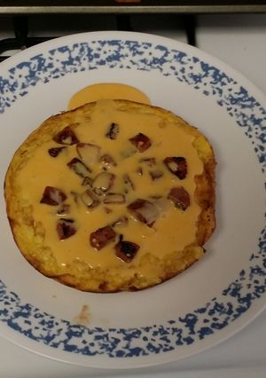 A picture of Cheesey Meaty Egg Pie.