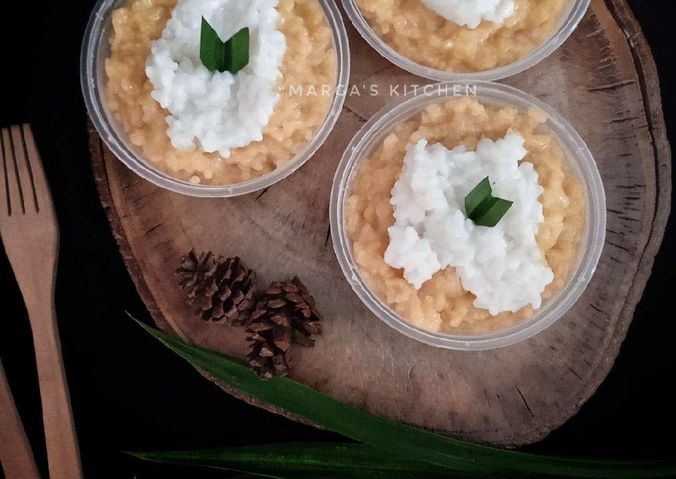 Bubur sengkolo (nasi sisa)