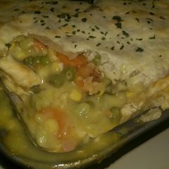 A picture of Easy chicken pot pie!.