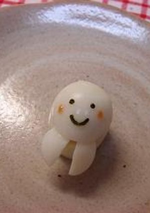 A picture of Quail Egg Ghost (For character bentos).