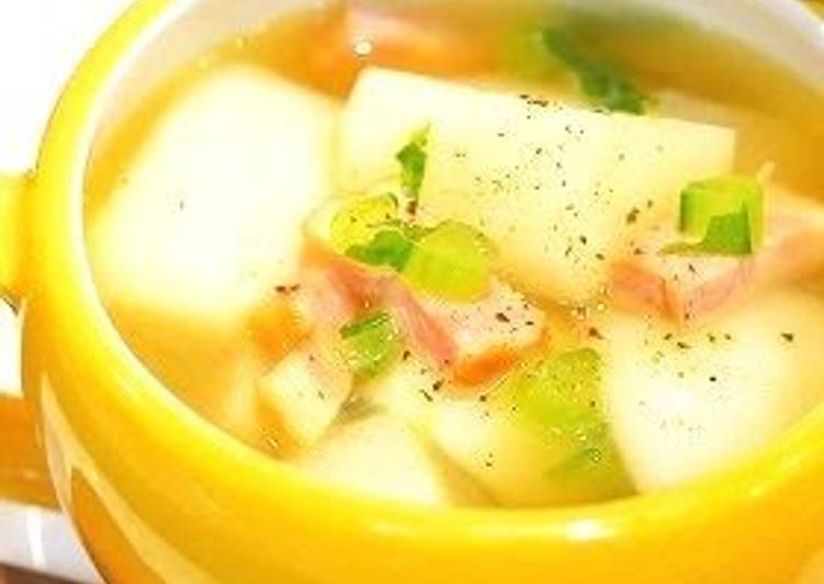 How To Make  Japanese Turnip and Bacon Soup
