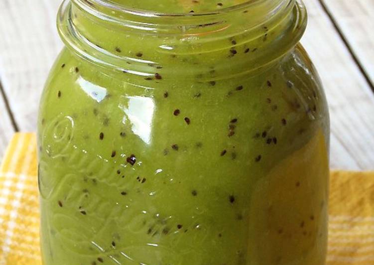 Step-by-Step Guide to Make Homemade Kiwi Smoothie