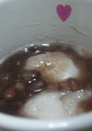 A picture of Easy Zenzai Red Bean and Mochi Soup in a Microwave.