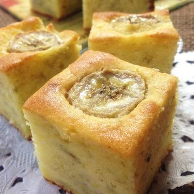 Simple Banana Cake Recipe | Best Banana Cake - Recipe Vibes