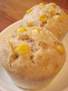 A picture of Oatmeal and Corn Steamed Bread.