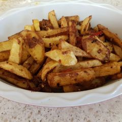 A picture of My Homemade Salt n Pepper Chips 😀.