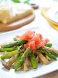 Easy Italian Dish with Asparagus and King Oyster Mushrooms