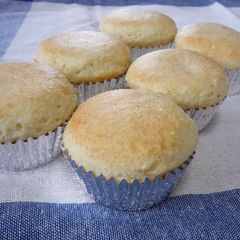 A picture of Oil-free Almond Flour Muffins.