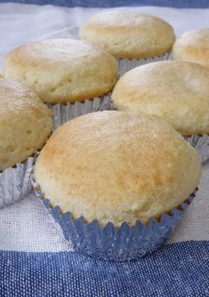 A picture of Oil-free Almond Flour Muffins.