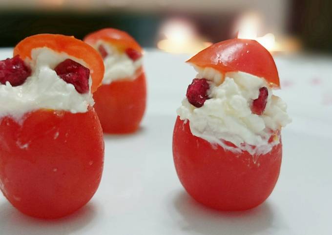 Recipe of Perfect Tomato And Cheese Santa Appetizer