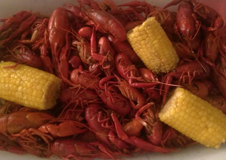 Steps to Prepare Any-night-of-the-week Easy spicy crawfish boil