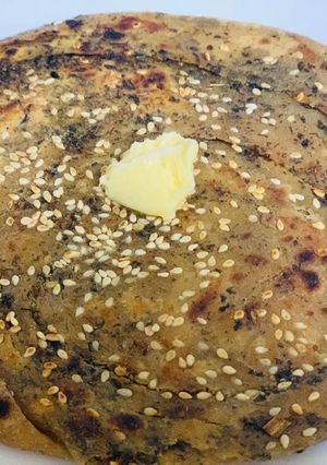 A picture of Til Masala Spicy Parantha.