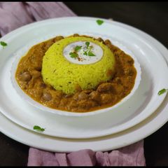 Rajma masala with ghee rice A picture of Rajma masala with ghee rice.