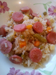 Una foto de Arroz frito chino a mi estilo