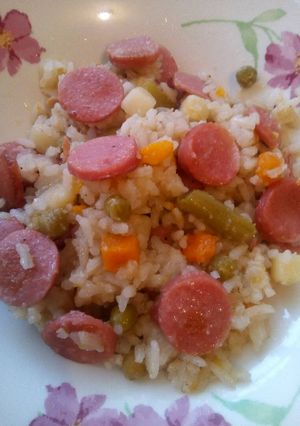 Una foto de Arroz frito chino a mi estilo