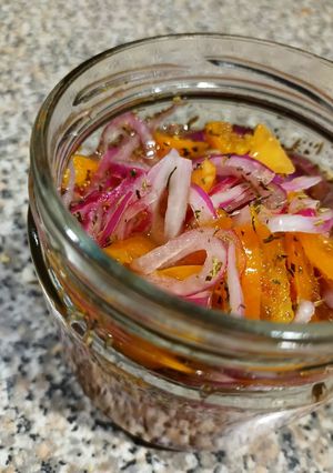 Una foto de Salsa Yucateca “Xnipec”