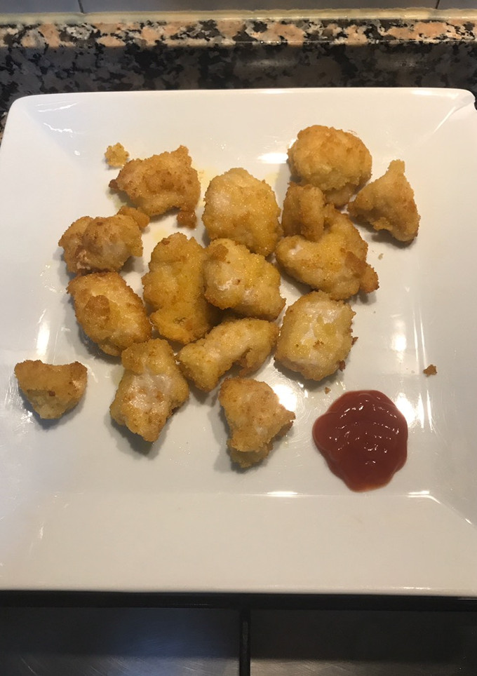 Una foto de Nuggets de pollo caseros 🤤❤️