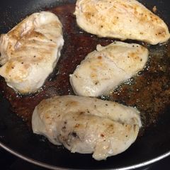 A picture of Garlic Lime Chicken.