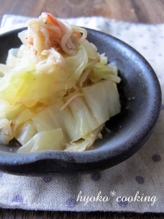 A picture of Stewed Crab Sticks and Cabbage with Sesame Seeds.