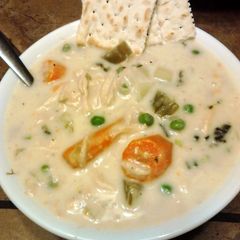 A picture of Chicken & Dumplings with creamy variation FC.
