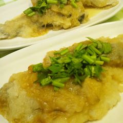A picture of Cod Simmered with Daikon Radish.