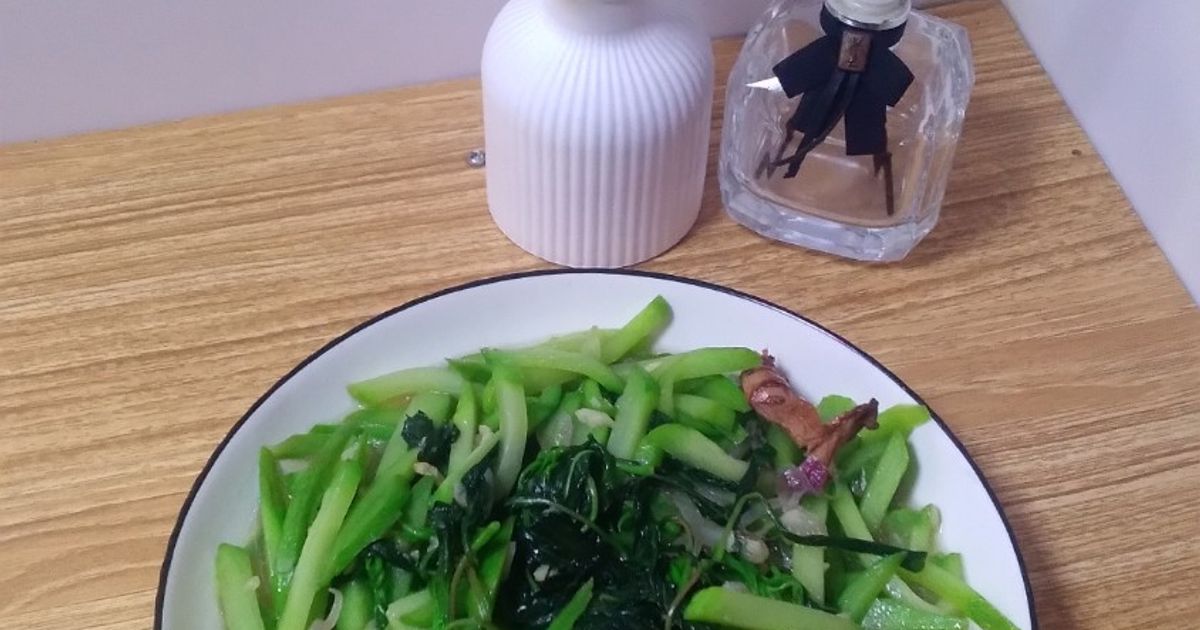 Tumis Baby Labu Siam Daun Bayam