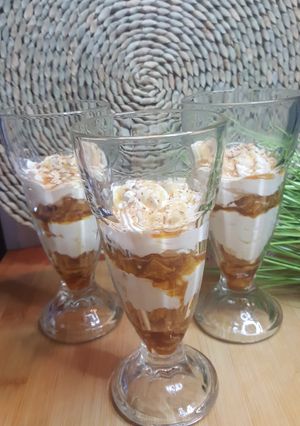 Une photo de Verrine Chantilly et pommes caramelisées