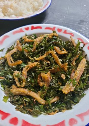 Foto resep Kering daun melinjo dan ikan asin jambrong