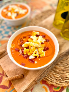 Una foto de Salmorejo de melocotón