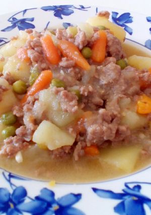 A picture of Minced Beef Casserole.