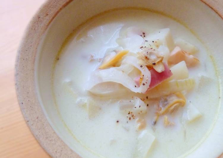 Clam Chowder Made With Real Chicken Stock