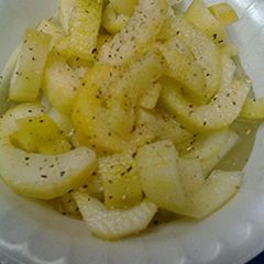 A picture of Icebox cucumbers.