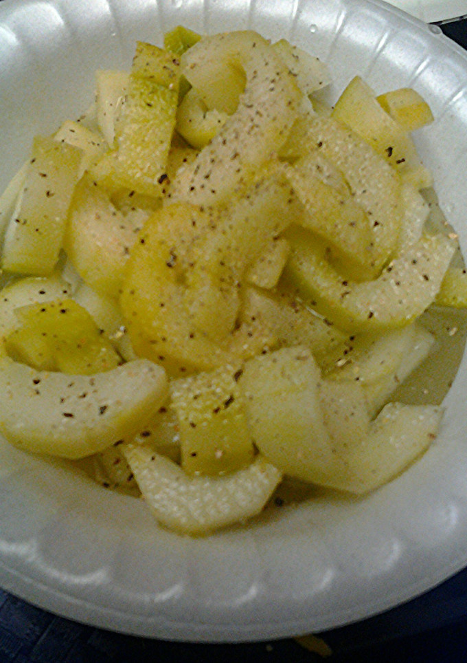 A picture of Icebox cucumbers.