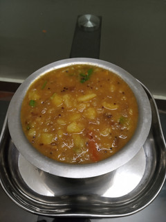 உருளைக்கிழங்கு தேங்காய் பால் மசால் செய்முறை முக்கிய புகைப்படம்