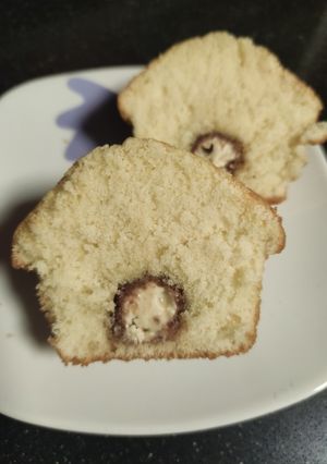 Una foto de Magdalenas rellenas de Kinder lo Schoko-bons en Mambo