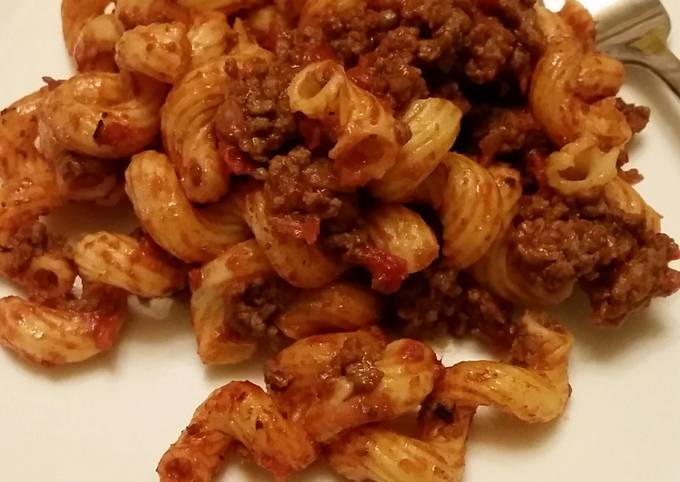 Recipe of Perfect Simple American Chop Suey / American Goulash