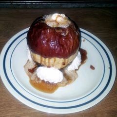 A picture of spiced baked apples.