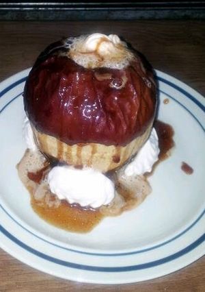 A picture of spiced baked apples.